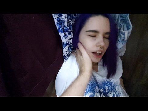 ❤️ Leidsin oma õe kapist ja aitasin tal cumida ❤️❌ Kaunis porno at et.josporn-com.ru